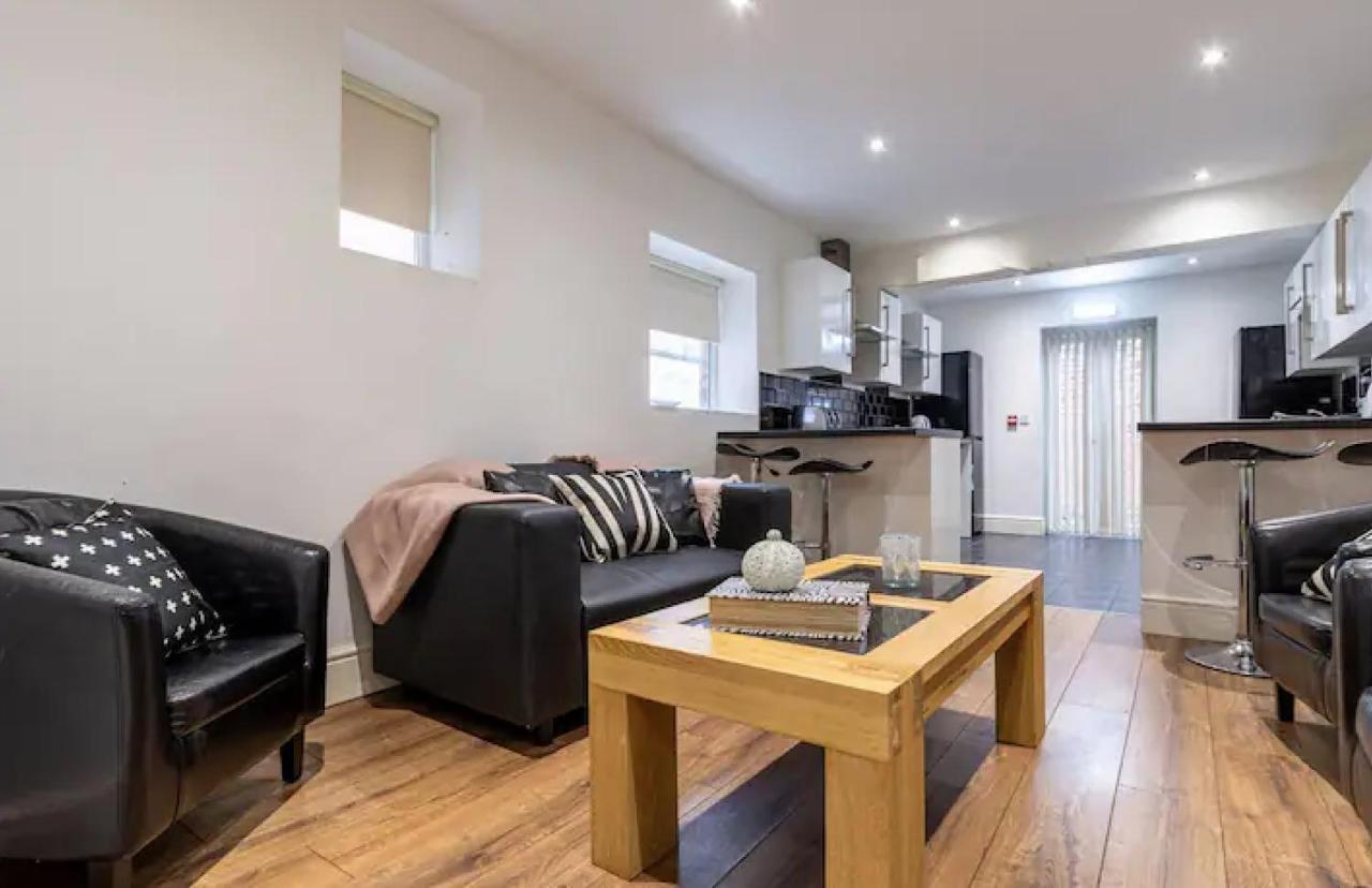 Kelvin Grove By Ustay Liverpool Extérieur photo