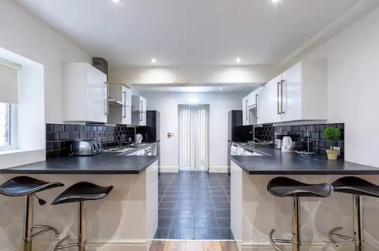 Kelvin Grove By Ustay Liverpool Extérieur photo